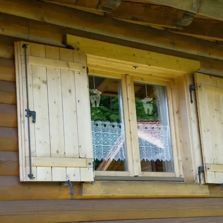 Alpehytte Blockhaeuser *